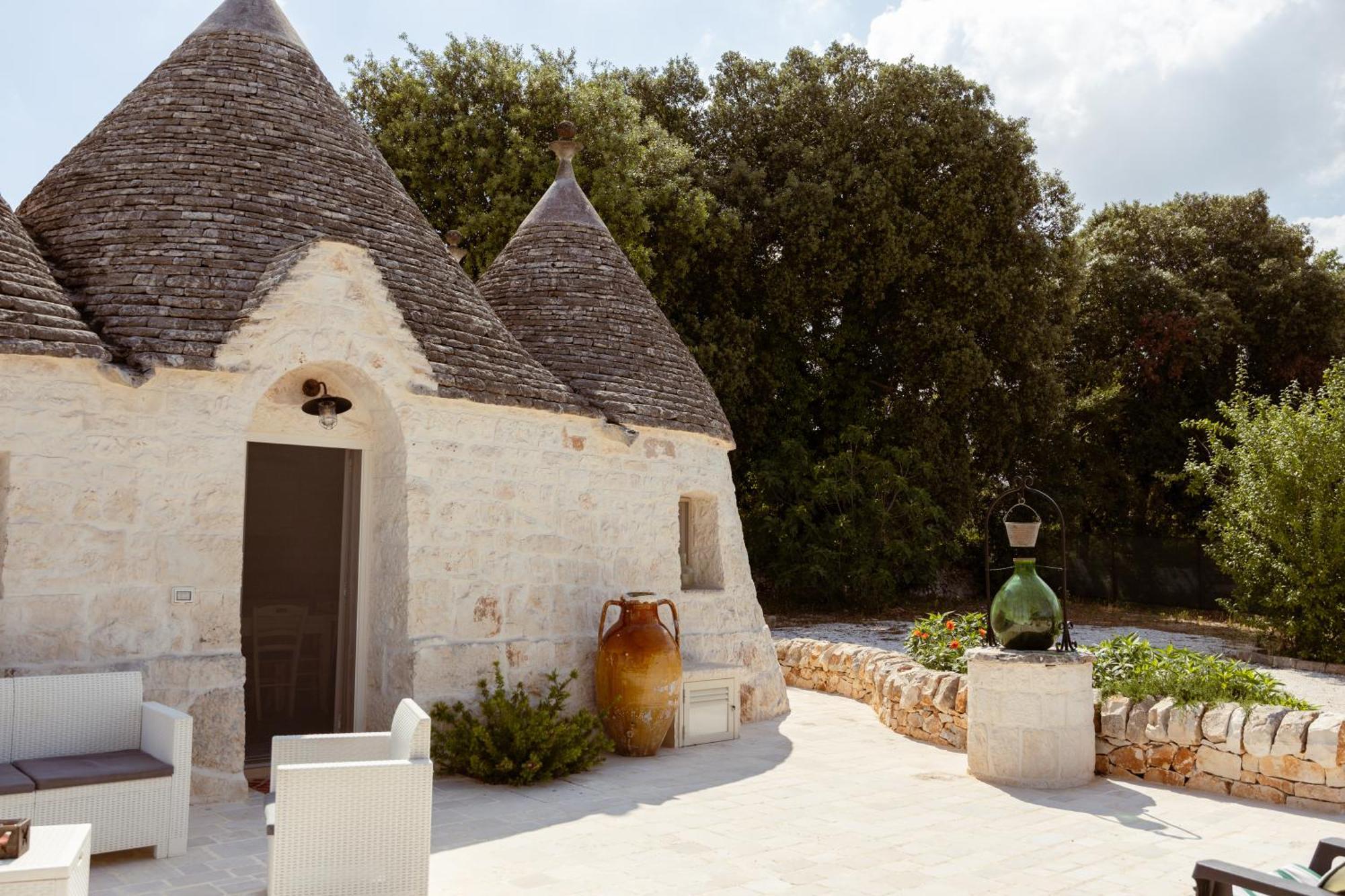 Il Trullo Di Pozzallegro Locorotondo Exterior photo